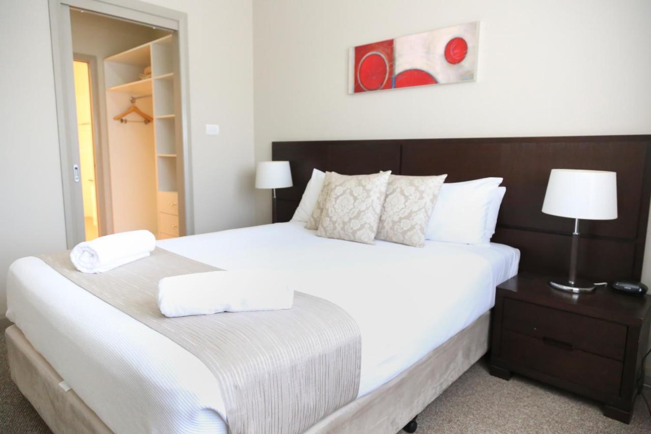 Centrepoint Apartments กริฟฟิท ภายนอก รูปภาพ