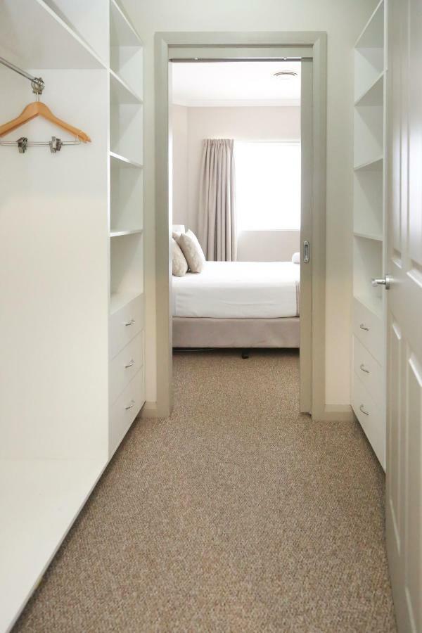 Centrepoint Apartments กริฟฟิท ภายนอก รูปภาพ